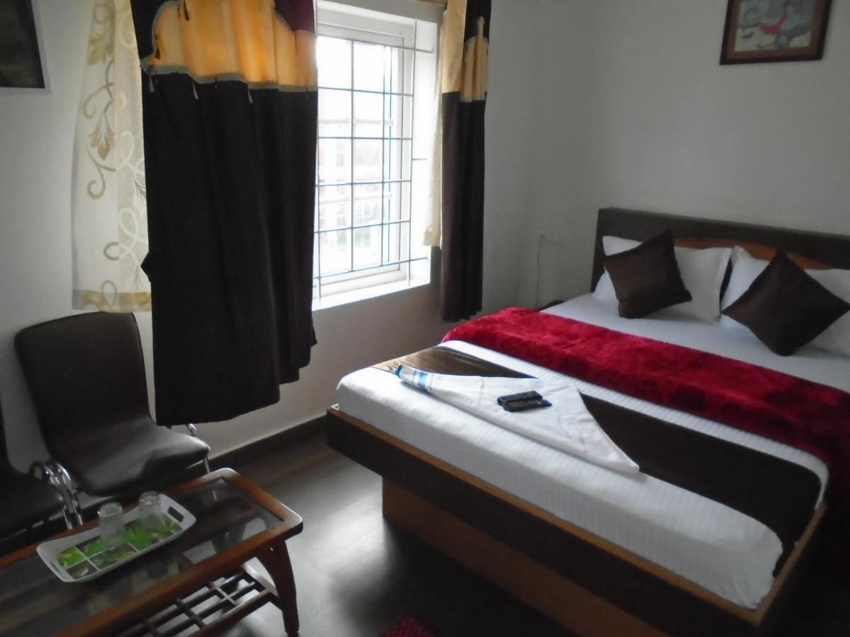 Cliff Residency Near Botanical Garden Ooty Villa Екстериор снимка