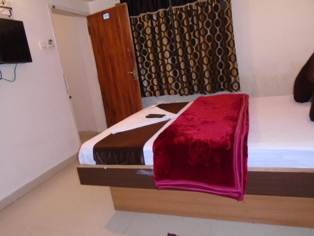 Cliff Residency Near Botanical Garden Ooty Villa Екстериор снимка